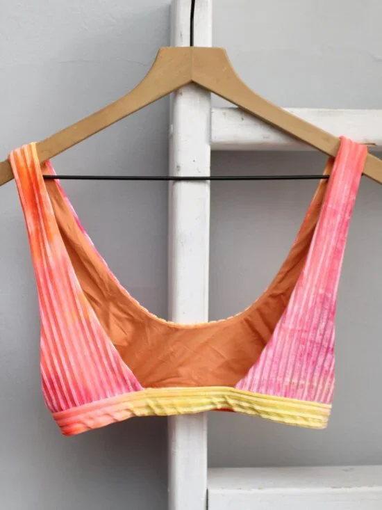 Dippin Daisys Pink Orange High-Rise Velvet Tie Dye Sunrise 2 Piece Bikini Small - Picture 4 of 15